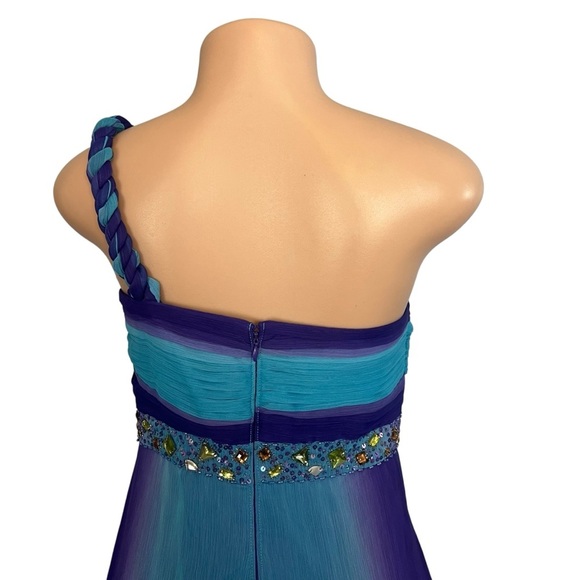 Camille La Vie Y2K Elegant Purple and Blue One-Shoulder Beaded Dress - Picture 9 of 12